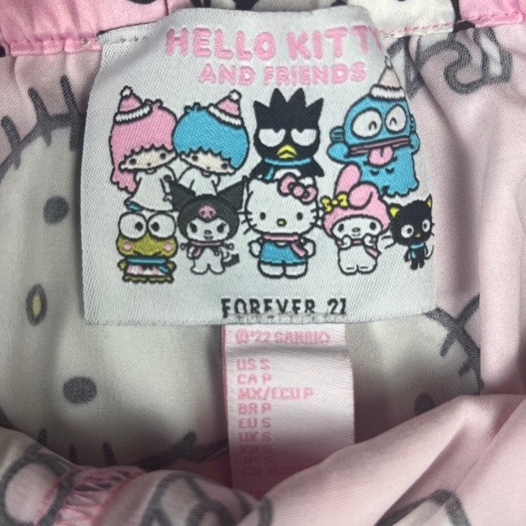 Hello Kitty Pajama Set Forever 21 Pink Kawaii Sleepwear Women's Outfit - Picture 4 of 10